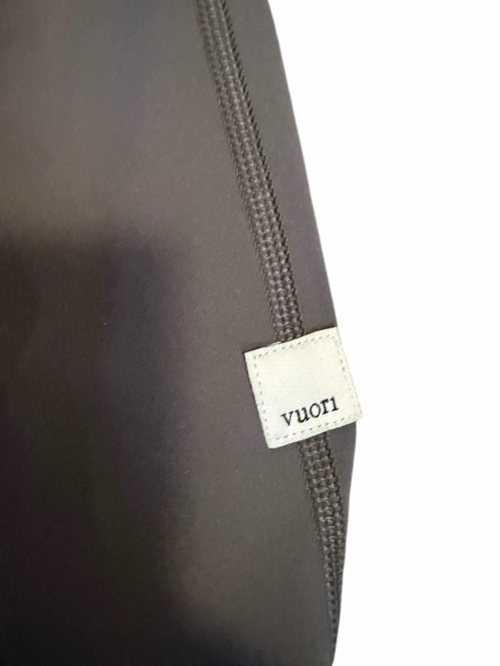 VUORI Daily Jogger Legging Oregano Size Small - Picture 3 of 4